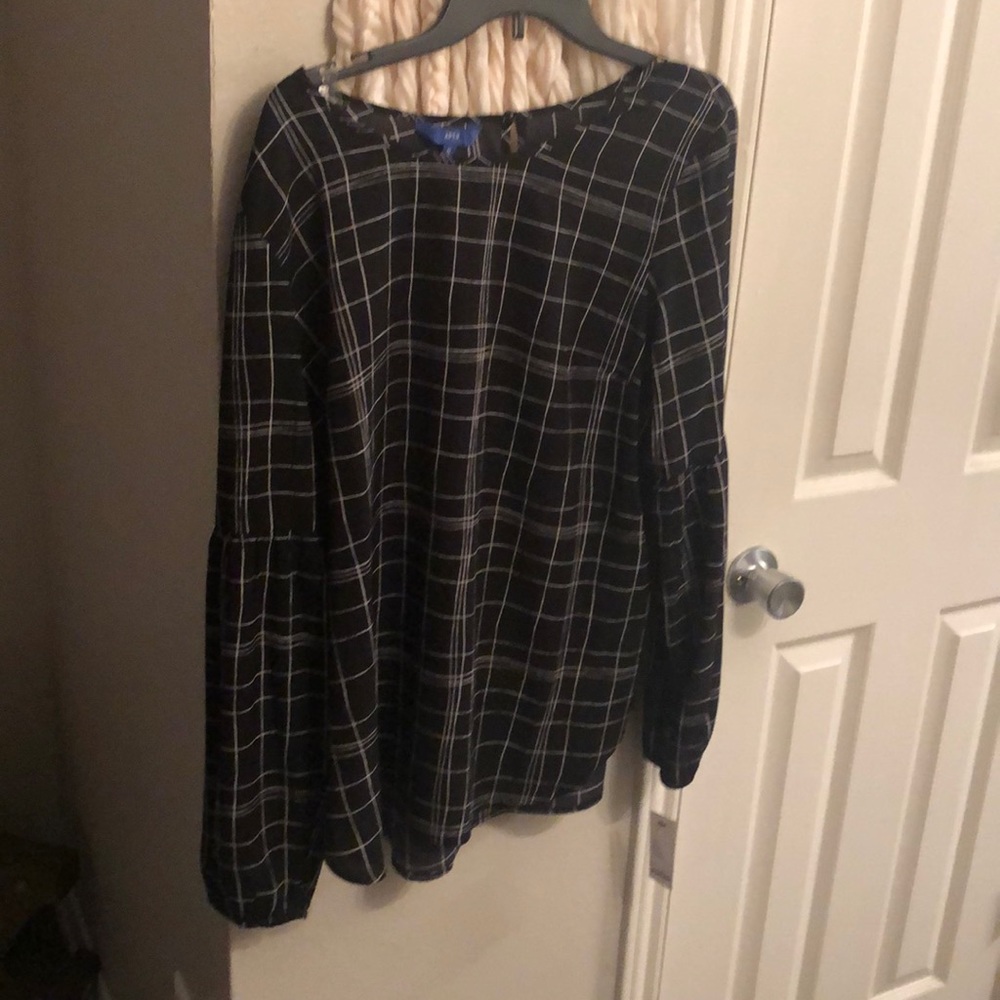 Black and white dress shirt